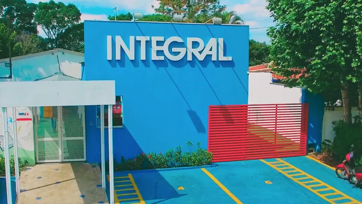 Escola Integral em Bragança Paulista e Pinhalzinho